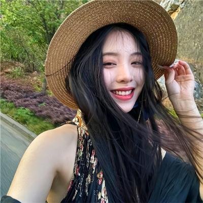 女孩的夏日秘密